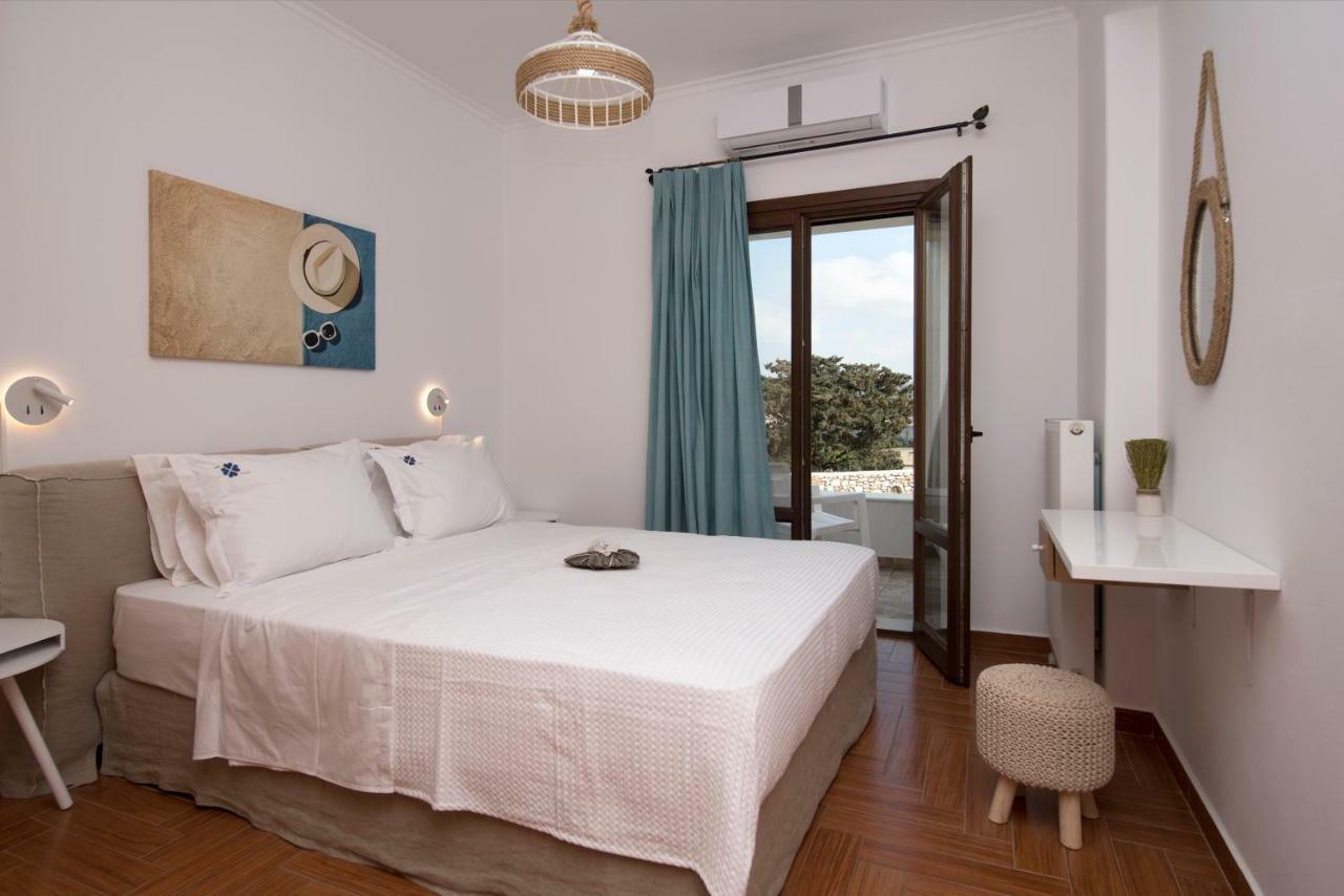 Villa Trifylia Paro Esterno foto